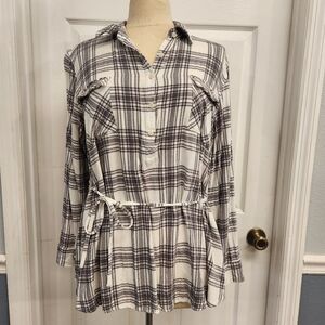 Plaid Button-Up Maternity Tunic with Tie Belt